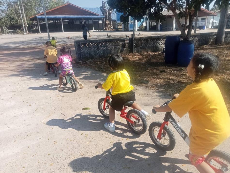 กิจกรรมจักรยานขาไถ Balance Bike เพื่อส่งเสริมพัฒนาการเด็กและปลูกฝังความมีน้ำใจนักกีฬา